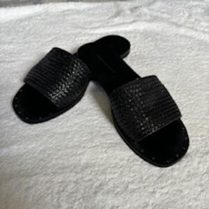 Banana Republic Slides